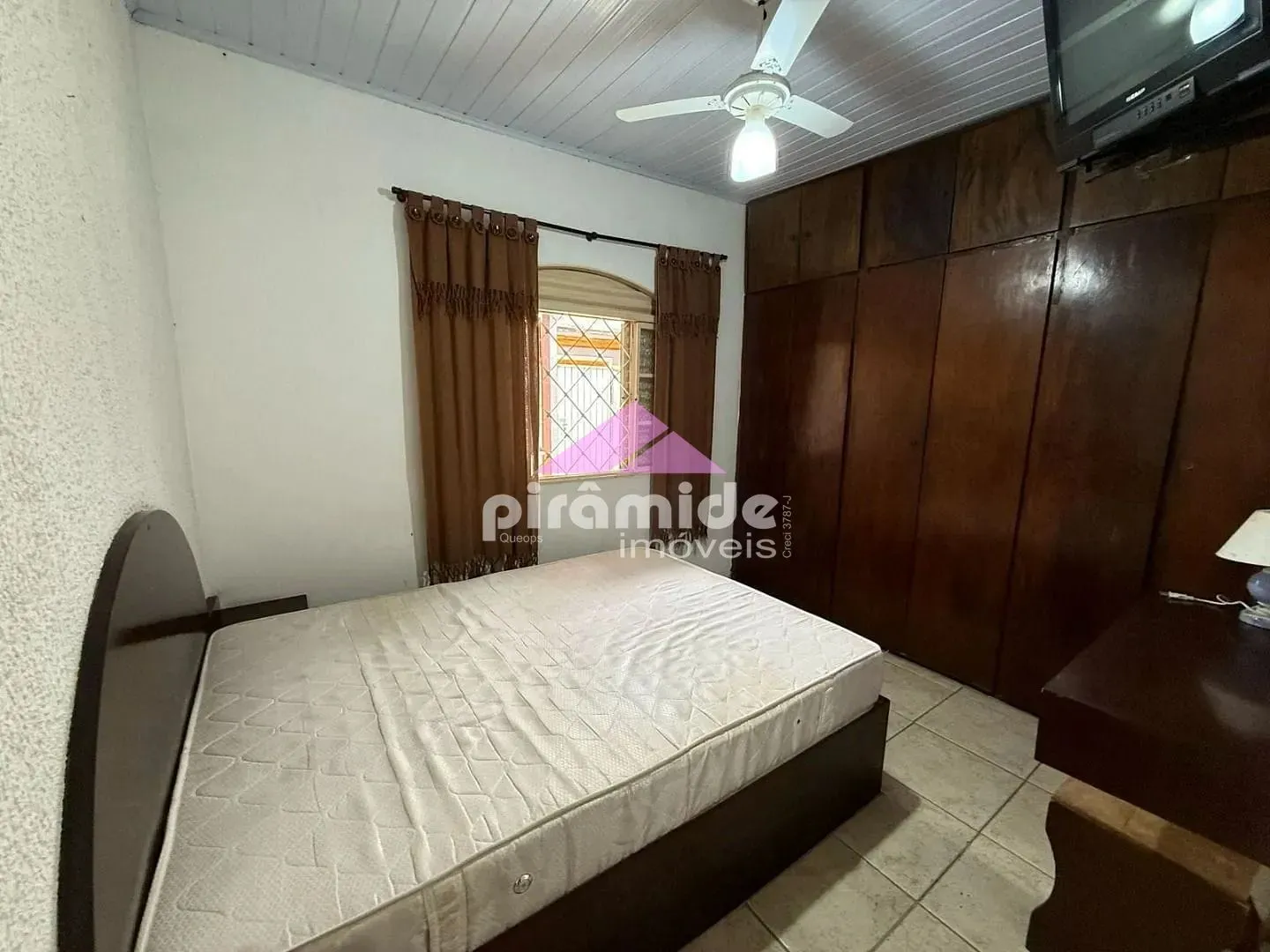Casa, 3 quartos, 215 m² - Foto 13