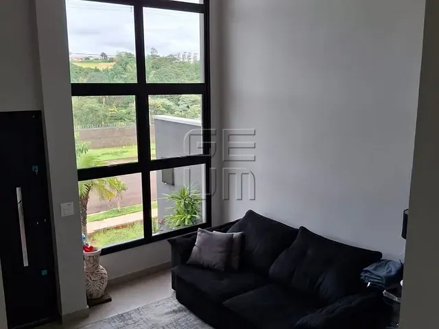 Casa com 264m² 3 quartos e 4 banheiros, à venda ou para alugar, no bairro Jardim Morumbi em Londrina