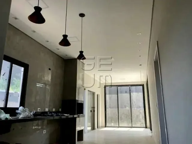 Casa com 264m² 3 quartos e 4 banheiros, à venda ou para alugar, no bairro Jardim Morumbi em Londrina
