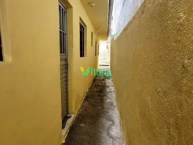 Casa 2 quartos e 1 banheiro, para alugar, no bairro Jardim Patrícia em Itaquaquecetuba