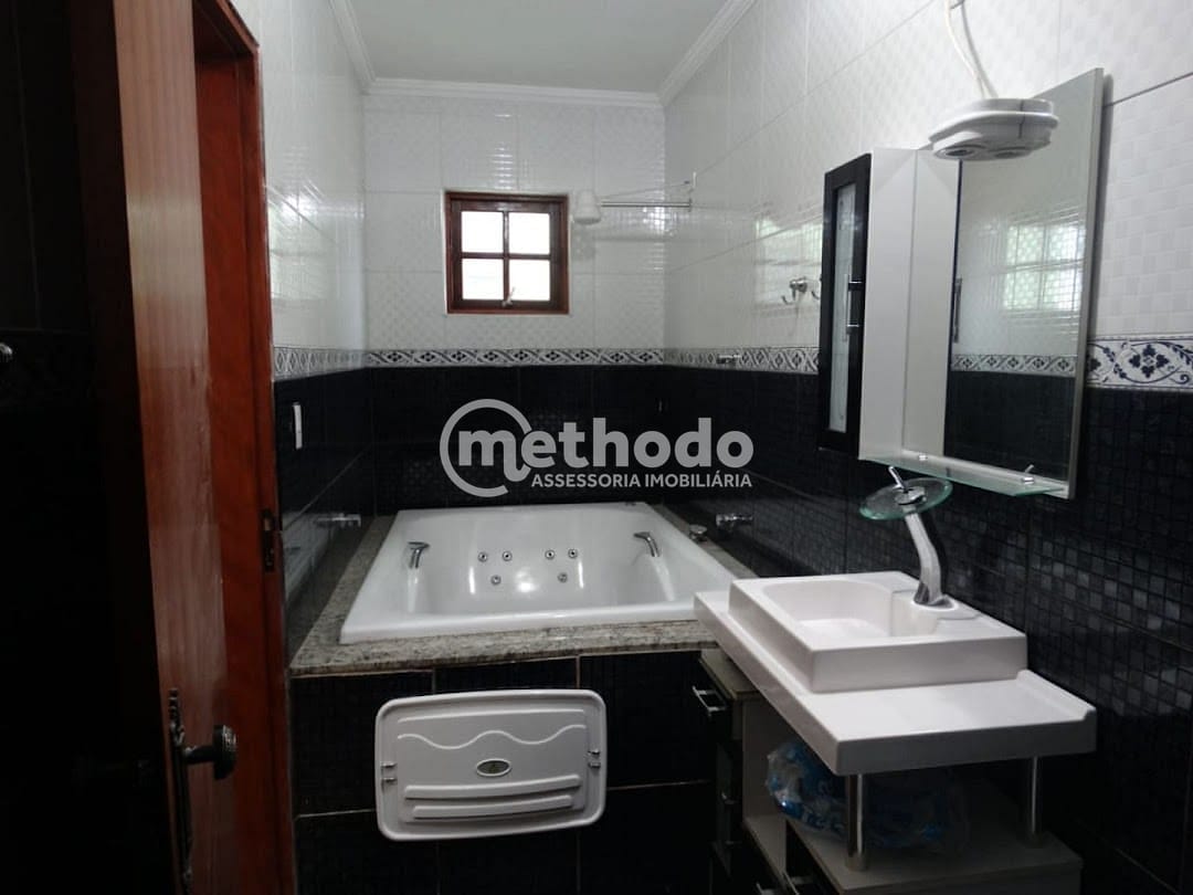 Casa, 6 quartos, 300 m² - Foto 19