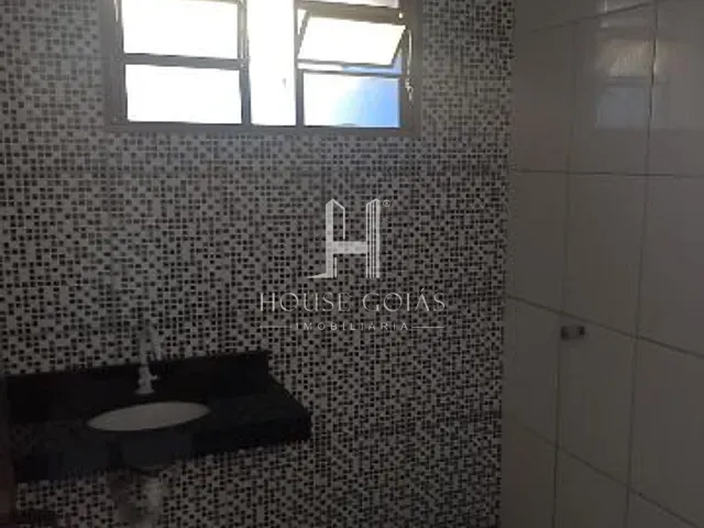 Casa com 182m² 2 quartos e 2 banheiros, à venda, no bairro Villa Romana em Aparecida de Goiânia