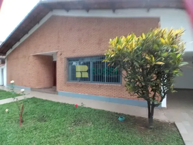 Casa com 800m² 4 quartos e 5 banheiros, à venda, no bairro Jardim Apolo I em São José dos Campos
