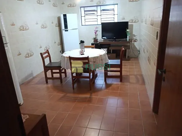 Casa com 800m² 4 quartos e 5 banheiros, à venda, no bairro Jardim Apolo I em São José dos Campos