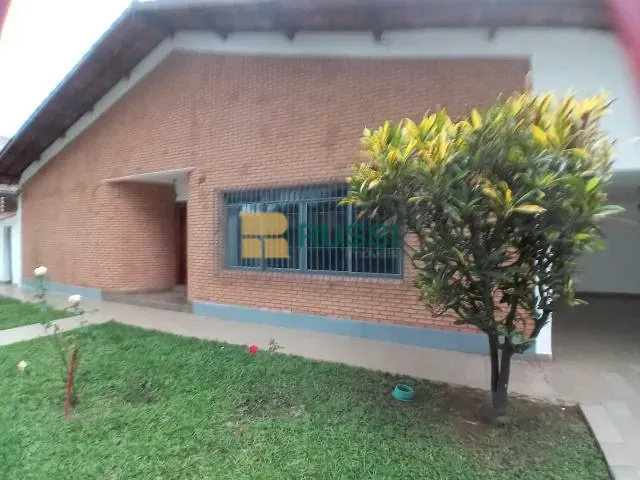Casa com 800m² 4 quartos e 5 banheiros, à venda, no bairro Jardim Apolo I em São José dos Campos