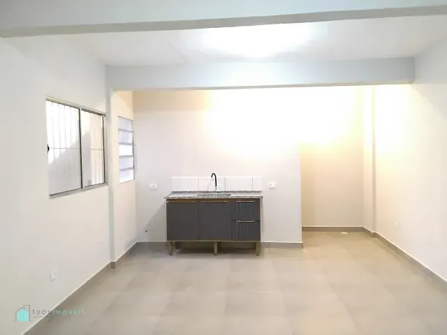 Casa com 57m² 2 quartos e 1 banheiro, para alugar, no bairro Jardim Maristela em São Paulo