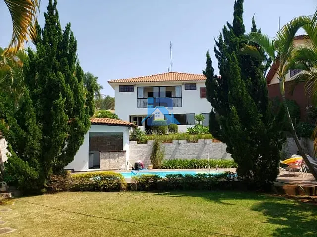Casa com 1070m² 3 quartos e 2 banheiros, à venda, no bairro Jardim Santa Rosa em Itatiba
