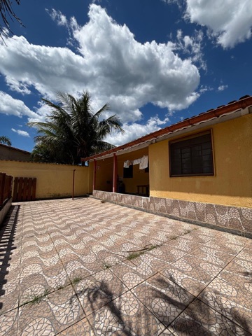 Casa 2 quartos e 2 banheiros, à venda ou para alugar, no bairro Rio da Praia em Bertioga