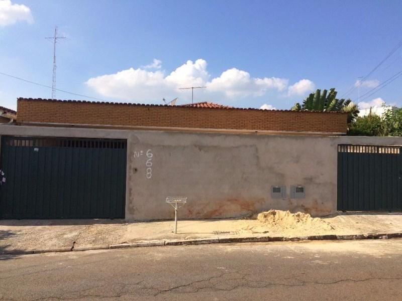 Casa, 3 quartos, 180 m² - Foto 1