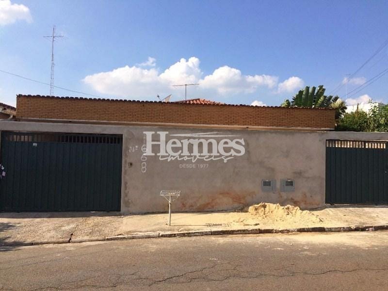 Casa, 3 quartos, 180 m² - Foto 1