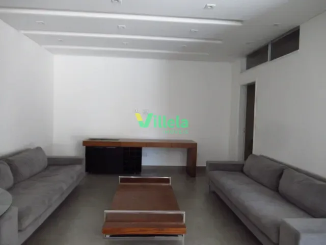 Casa com 300m² 2 quartos e 1 banheiro, à venda, no bairro Cidade Parquelandia em Mogi das Cruzes