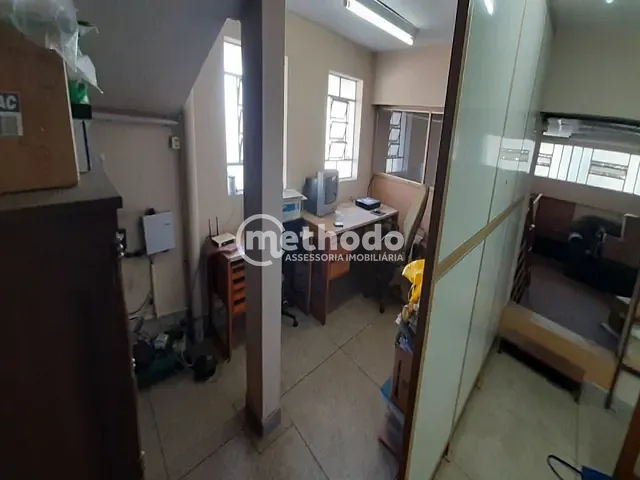 Casa com 425m² 4 quartos e 4 banheiros, à venda, no bairro Taquaral em Campinas