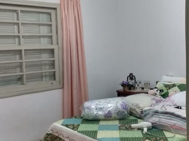 Casa com 140m² 3 quartos e 3 banheiros, à venda, no bairro Parque São Domingos em Pindamonhangaba