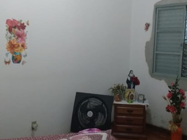 Casa com 140m² 3 quartos e 3 banheiros, à venda, no bairro Parque São Domingos em Pindamonhangaba