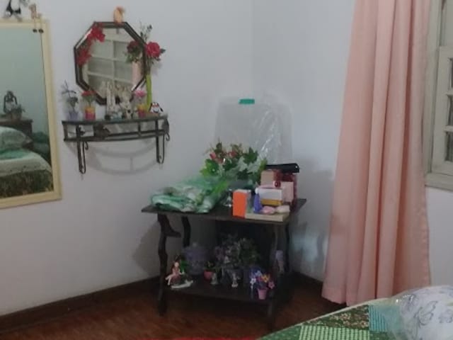 Casa com 140m² 3 quartos e 3 banheiros, à venda, no bairro Parque São Domingos em Pindamonhangaba