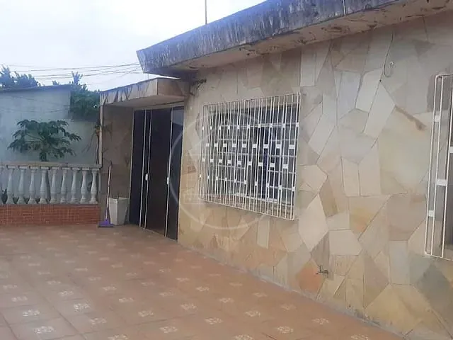 Casa com 300m² 2 quartos e 1 banheiro, à venda, no bairro Rio Bonito em São Paulo