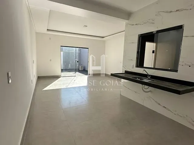 Casa com 120m² 2 quartos e 1 banheiro, à venda, no bairro Residencial Cidade Jardim em Trindade
