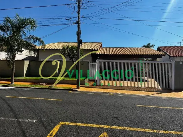 Casa com 596m² 4 quartos e 7 banheiros, para alugar, no bairro Jardim Francisco Fernandes em São José do Rio Preto