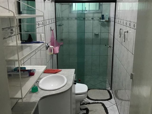 Casa com 420m² 4 quartos e 2 banheiros, à venda ou para alugar, no bairro Vila Moinho Velho em São Paulo