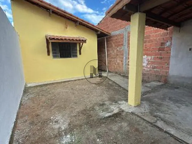 Casa com 125m² 1 quarto e 1 banheiro, à venda, no bairro Residencial Mantiqueira em Pindamonhangaba