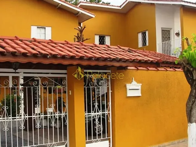 Casa com 320m² 4 quartos e 1 banheiro, à venda, no bairro Carangola em Pindamonhangaba