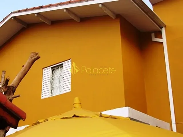 Casa com 320m² 4 quartos e 1 banheiro, à venda, no bairro Carangola em Pindamonhangaba