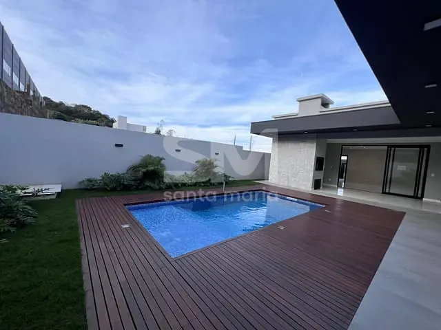 Casa 3 quartos e 1 banheiro, à venda, no bairro Jardim Europa em Chapecó