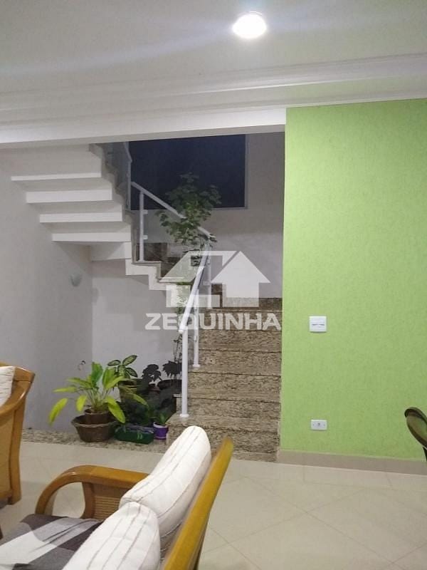 Casa à venda com 3 quartos, 290m² - Foto 11