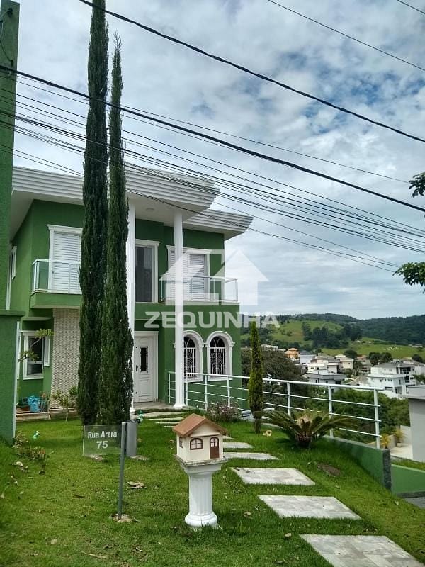 Casa à venda com 3 quartos, 290m² - Foto 14