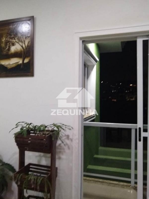 Casa à venda com 3 quartos, 290m² - Foto 10