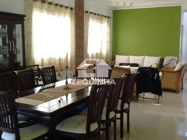 Casa com 430m² 3 quartos e 5 banheiros, à venda, no bairro Suru em Santana De Parnaiba
