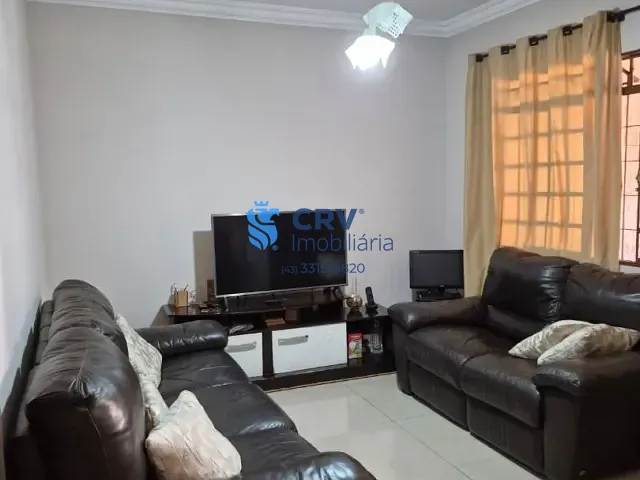 Casa com 99m² 4 quartos e 4 banheiros, à venda, no bairro Cambezinho em Londrina
