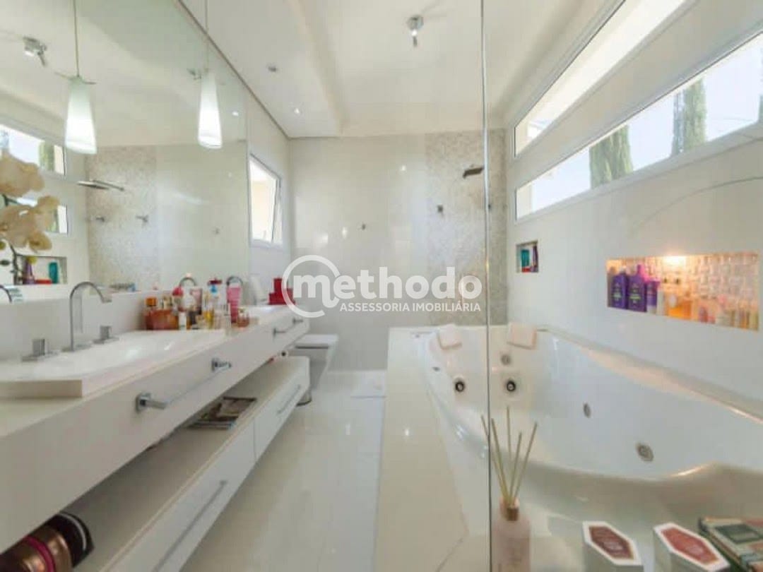 Casa, 5 quartos, 290 m² - Foto 4