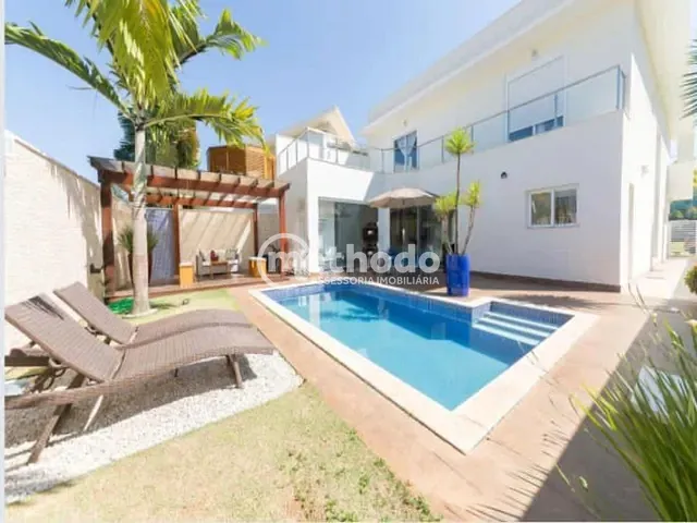 Casa com 360m² 5 quartos e 6 banheiros, à venda, no bairro Swiss Park em Campinas