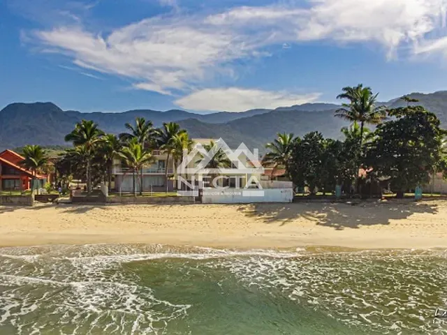 Casa com 630m² 4 quartos e 4 banheiros, à venda, no bairro Sapé em Ubatuba