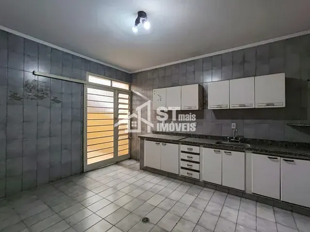 Casa 3 quartos e 1 banheiro, à venda, no bairro Centro em Andradas