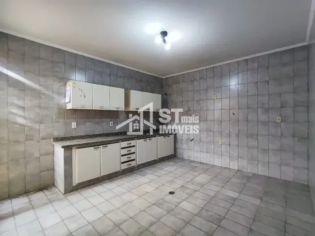 Casa 3 quartos e 1 banheiro, à venda, no bairro Centro em Andradas