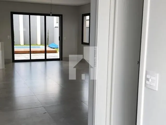 Casa com 306m² 3 quartos e 3 banheiros, à venda, no bairro Jardim Celeste em Jundiaí