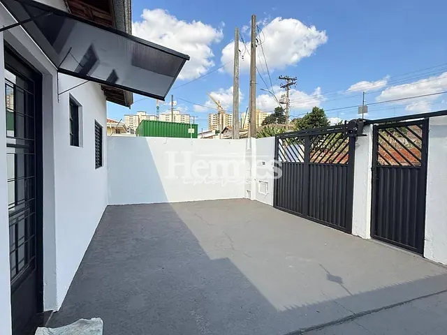Casa com 90m² 2 quartos e 1 banheiro, para alugar, no bairro Jardim Fortaleza em Paulínia