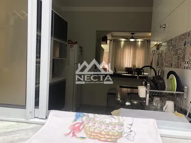 Casa com 78m² 2 quartos e 3 banheiros, à venda, no bairro Massaguaçu em Caraguatatuba