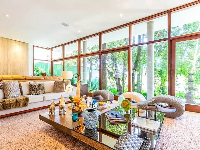 Casa com 1300m², à venda, no bairro Jardim dos Estados em São Paulo