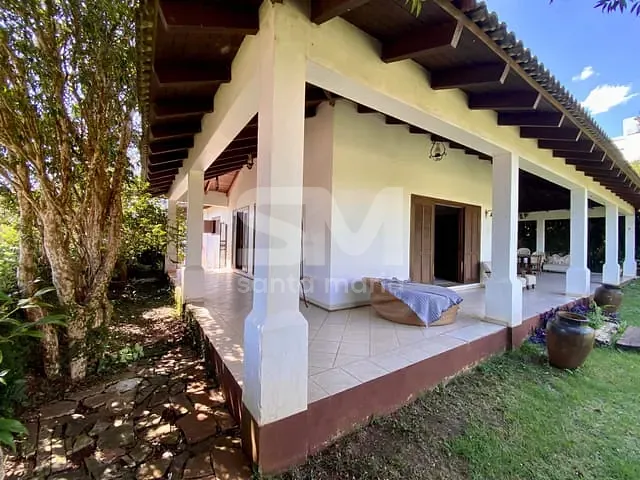 Casa 3 quartos e 2 banheiros, para alugar, no bairro Santa Maria em Chapecó
