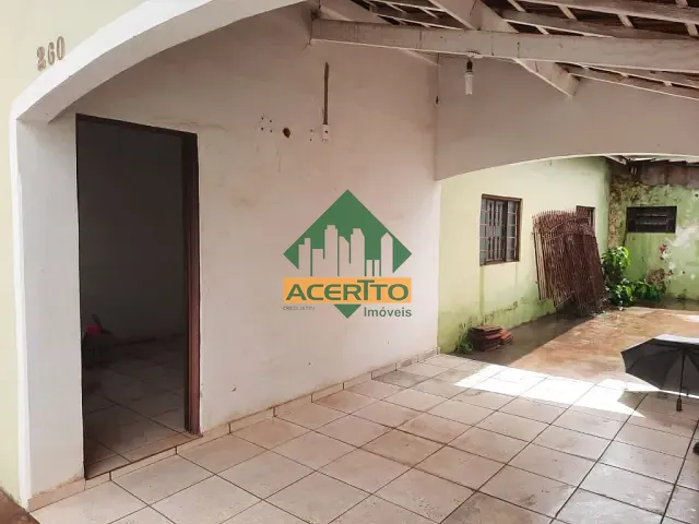 Casa com 400m² 3 quartos e 3 banheiros, à venda, no bairro Vila Nova em Araçatuba