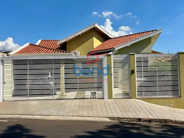 Casa 4 quartos e 3 banheiros, à venda, no bairro Jardim Julita em Porto Feliz