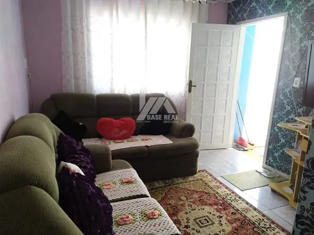Casa 3 quartos e 2 banheiros, à venda, no bairro Conradinho em Guarapuava