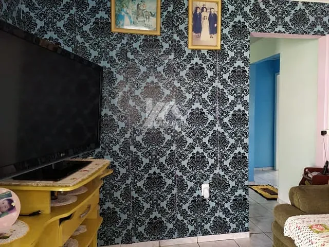 Casa 3 quartos e 2 banheiros, à venda, no bairro Conradinho em Guarapuava