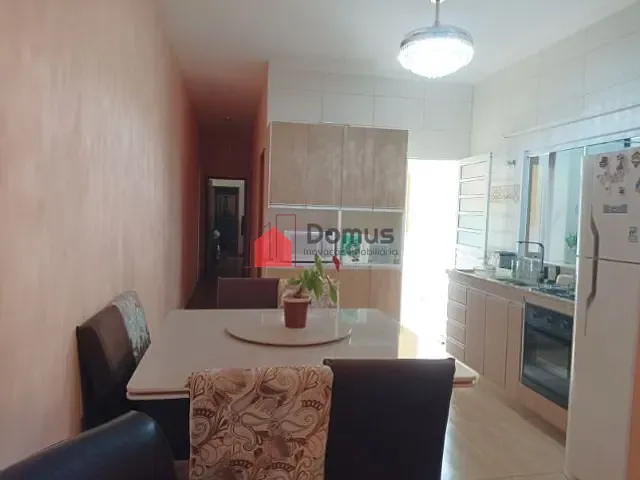 Casa com 156m² 2 quartos e 1 banheiro, à venda, no bairro Residencial Comercial Cidade Vista Alegre em Pindamonhangaba
