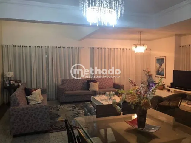 Casa com 560m² 5 quartos e 6 banheiros, à venda, no bairro Jardim Santa Marcelina em Campinas