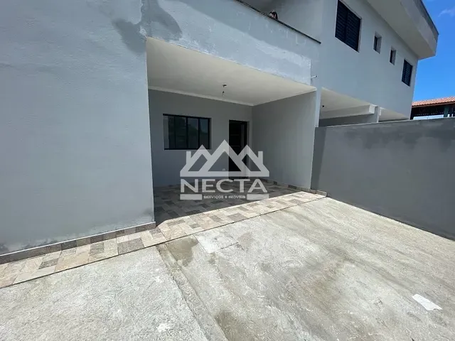 Casa com 98m² 3 quartos e 3 banheiros, à venda, no bairro Massaguaçu em Caraguatatuba