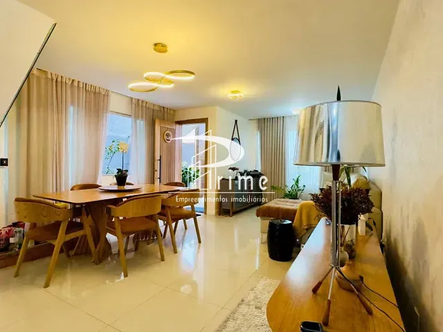 Casa com 180m² 4 quartos e 5 banheiros, à venda, no bairro Itaipu em Niterói